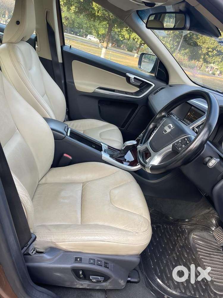 Volvo Xc60 D5 Awd Automatic, 2013, Diesel