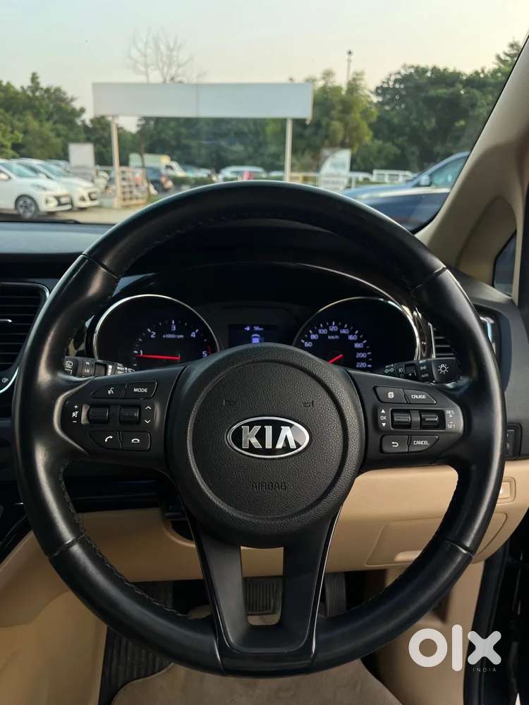 Kia Carnival Limousine, 2021, Diesel
