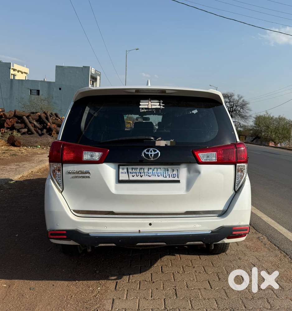 Toyota Innova Crysta 2.4 Gx Limited Edition 7 Str, 2023, Diesel