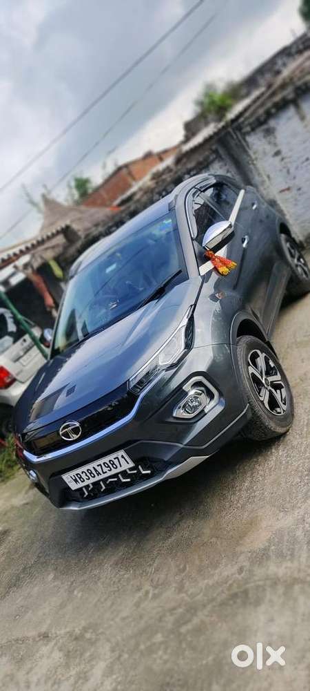 Tata Nexon 2022 Petrol Well Maintained And Only 21000 Km Driven