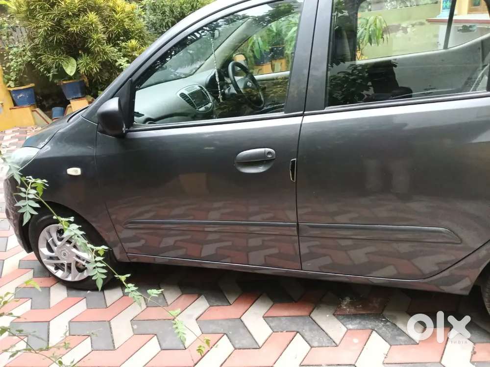 Hyundai I10 Petrol Magna 2015 Variant