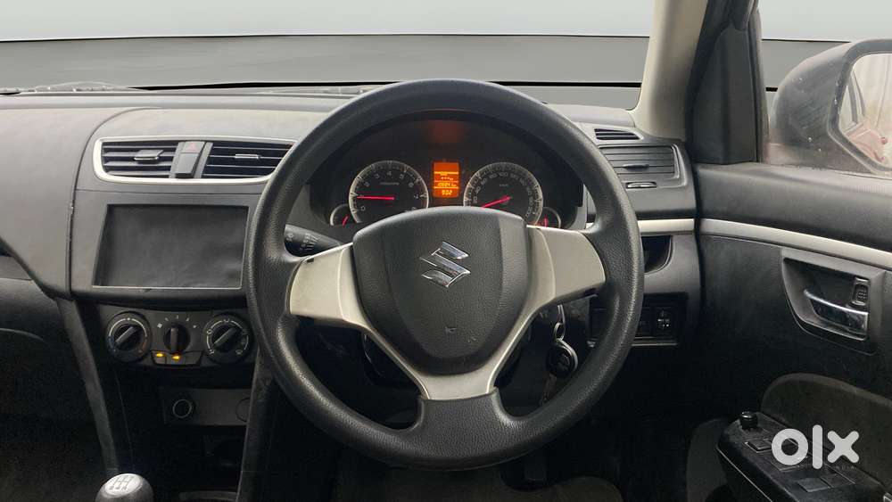 Maruti Suzuki Swift 2011-2014 Vxi, 2013, Petrol