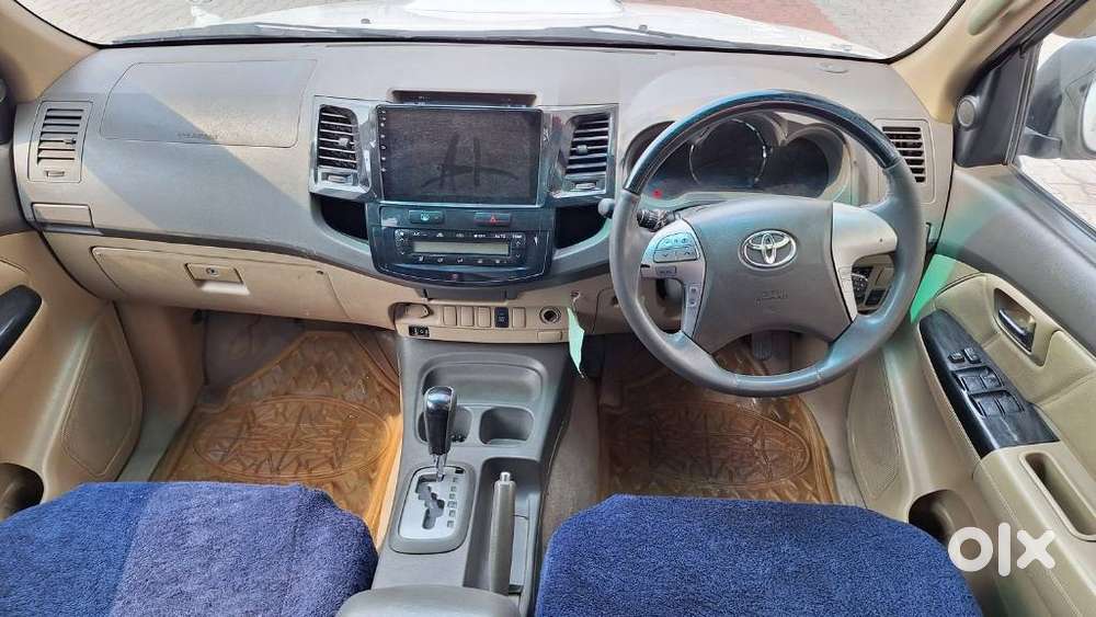 Toyota Fortuner 3.0 4x2 Automatic, 2012, Diesel