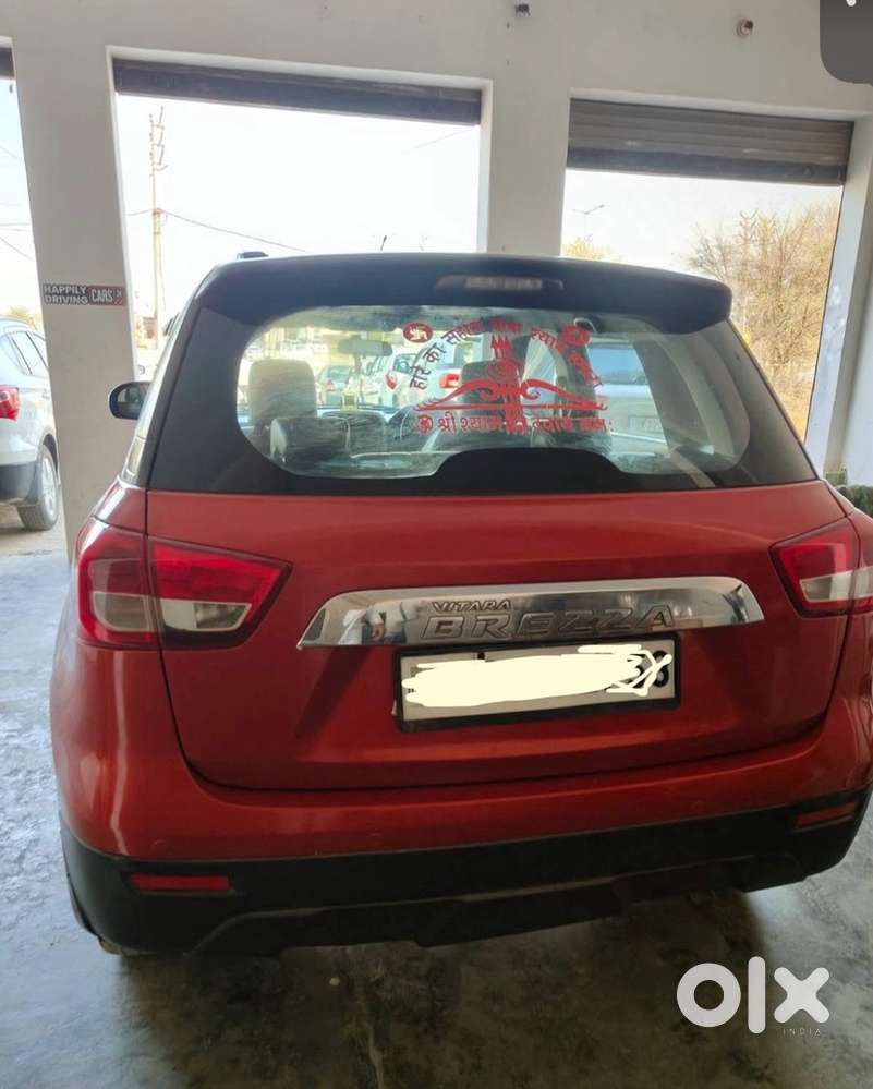Maruti Suzuki Brezza 2016 Diesel Well Maintained