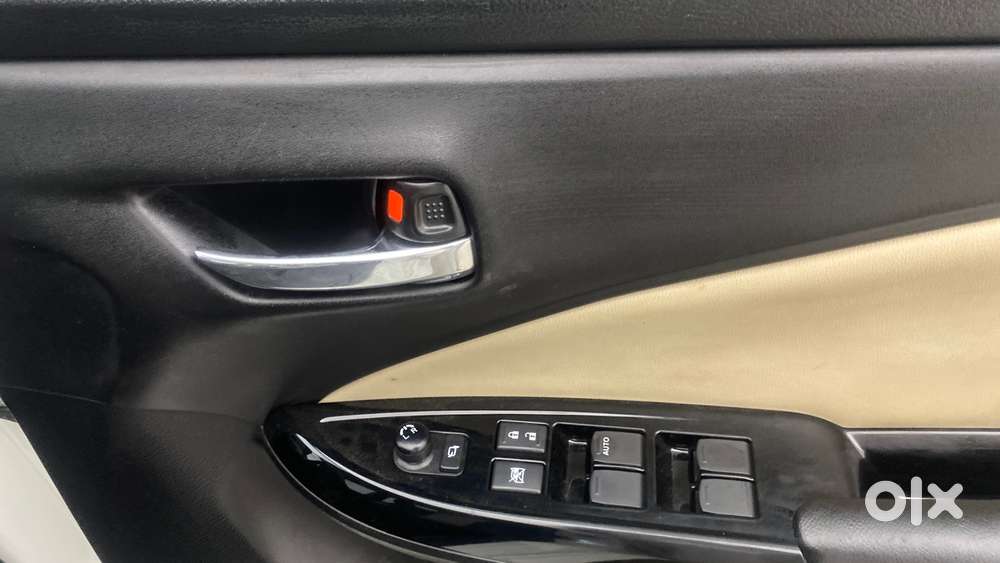 Toyota Glanza 1.2 V Amt, 2025, Petrol