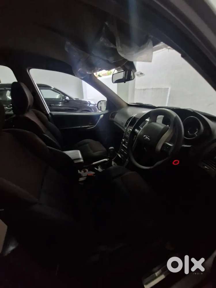 Mahindra Xuv500 2014 Diesel 43000 Km Driven
