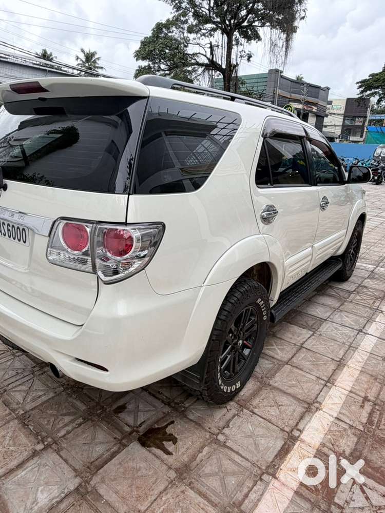 Toyota Fortuner Diesel 2013