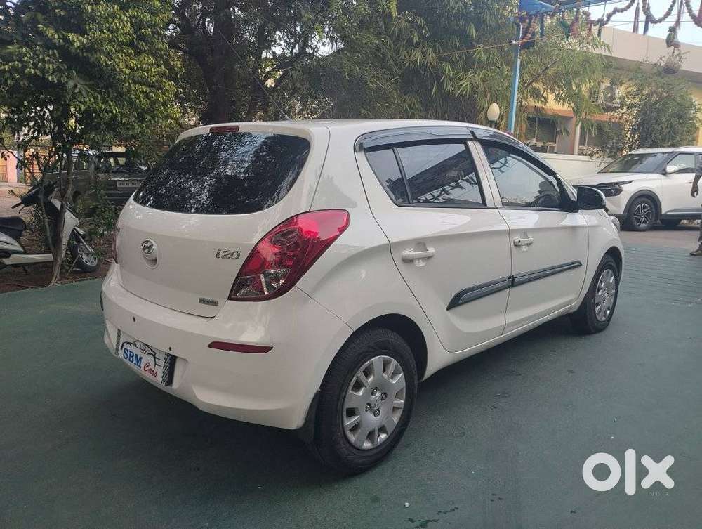 Hyundai I20 Magna 1.2 Mt, 2013, Petrol