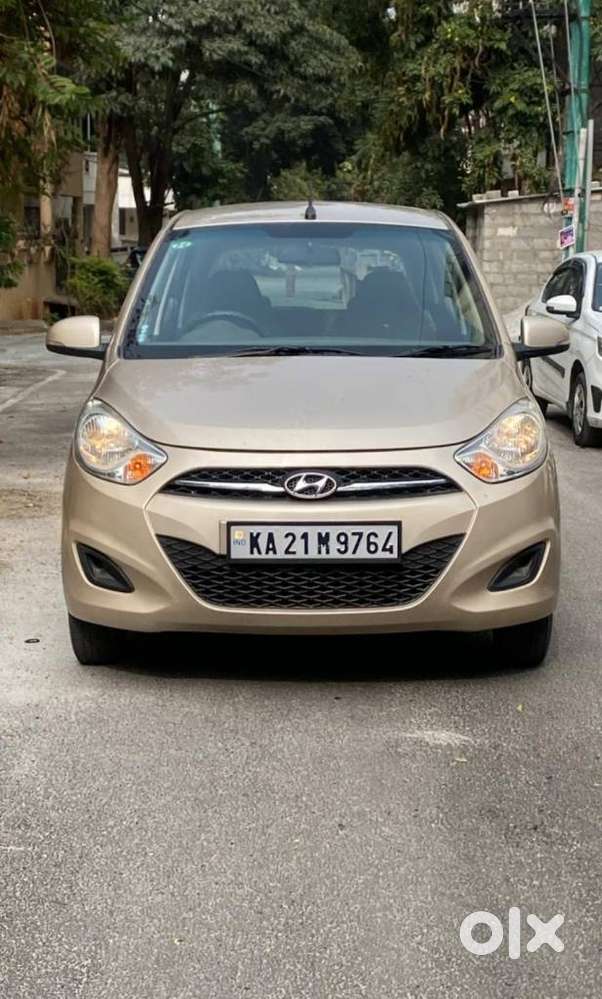 Hyundai I10 Sportz At, 2011, Petrol