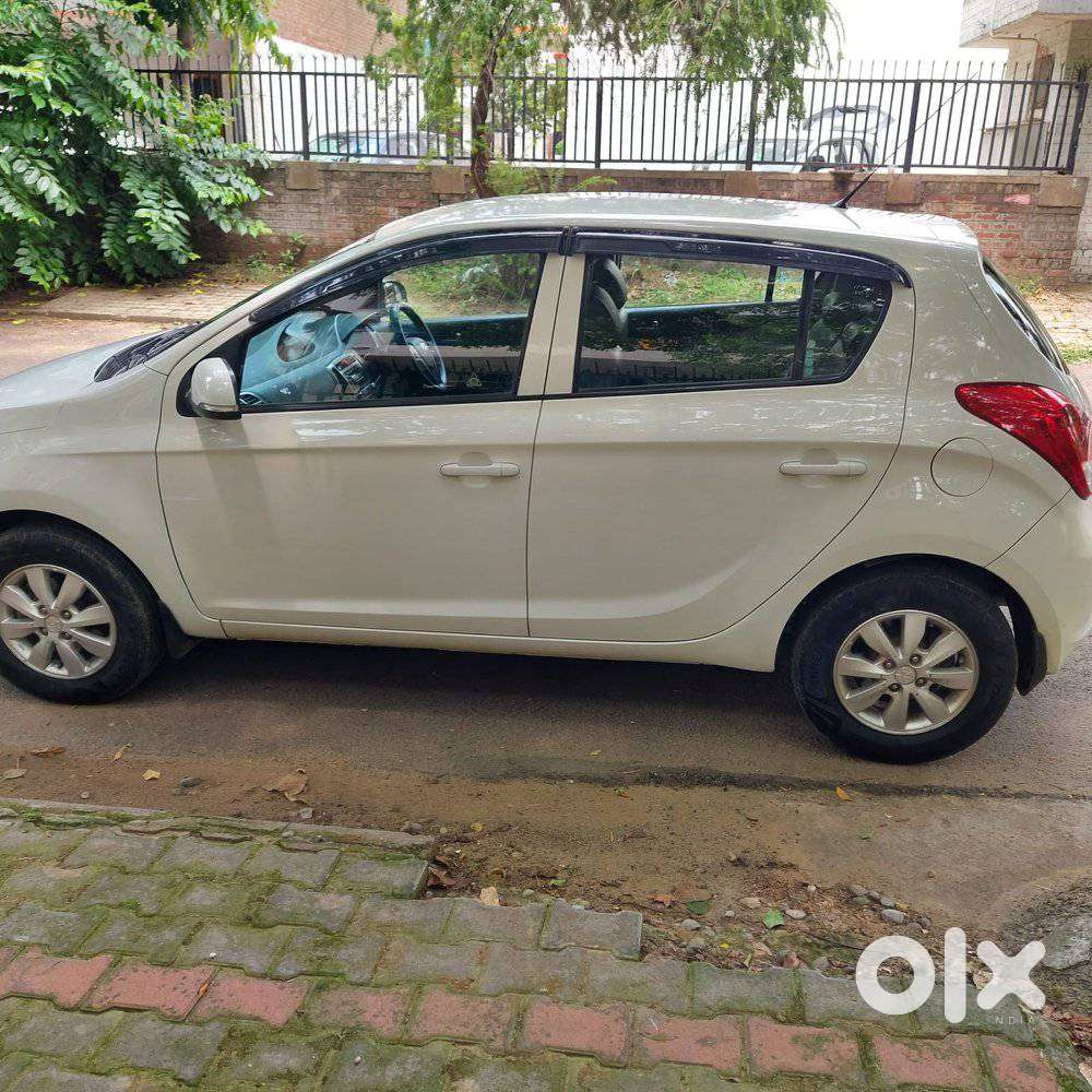 Hyundai I20 Diesel Sportz, 2013, Diesel