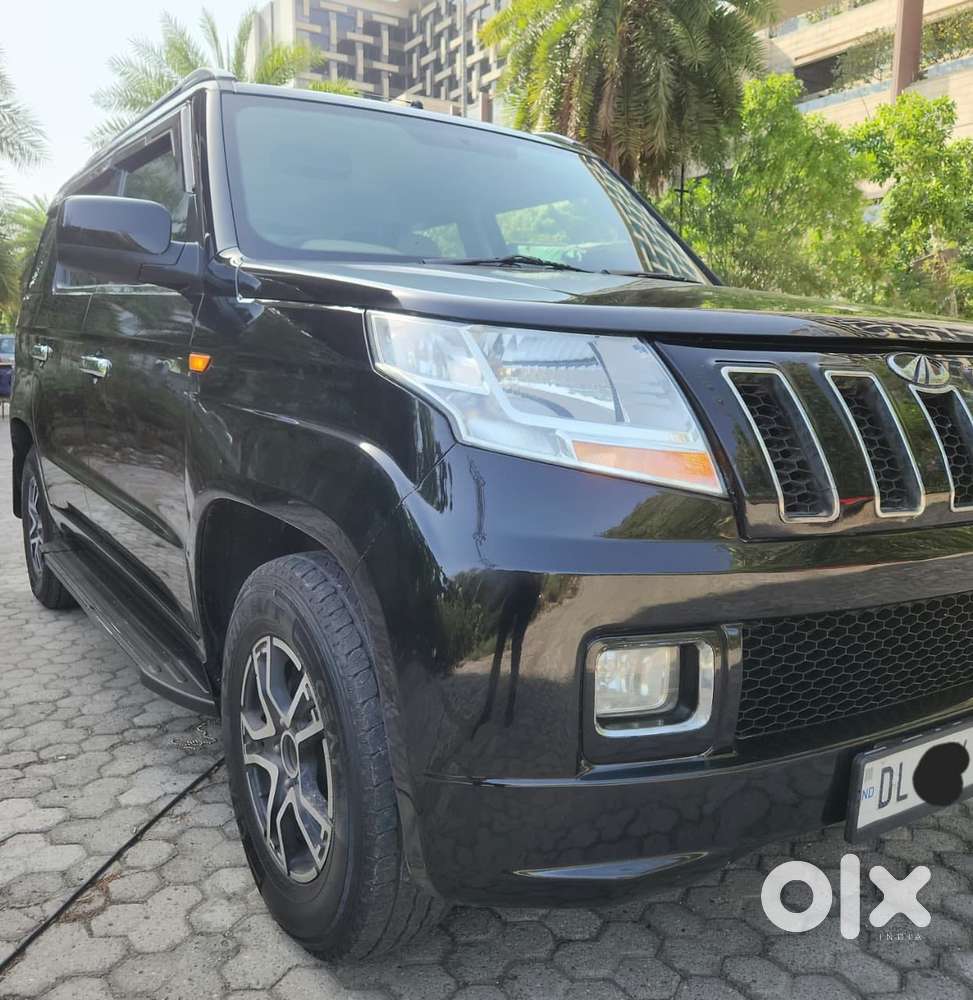 Mahindra Tuv 300 T8 Amt (automatic), 2016, Diesel