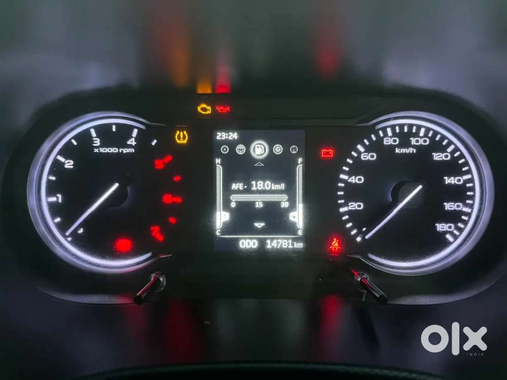 Mahindra Bolero Neo 1.5 N8, 2023, Diesel