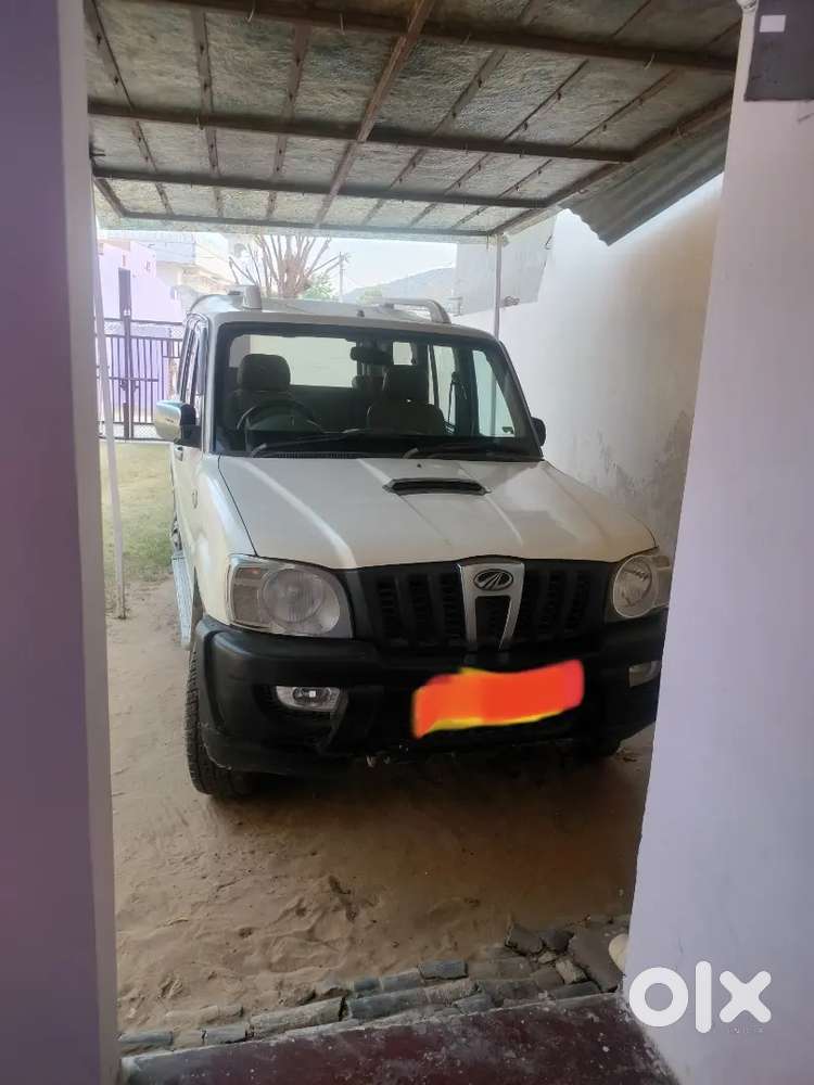 Mahindra Scorpio 2014