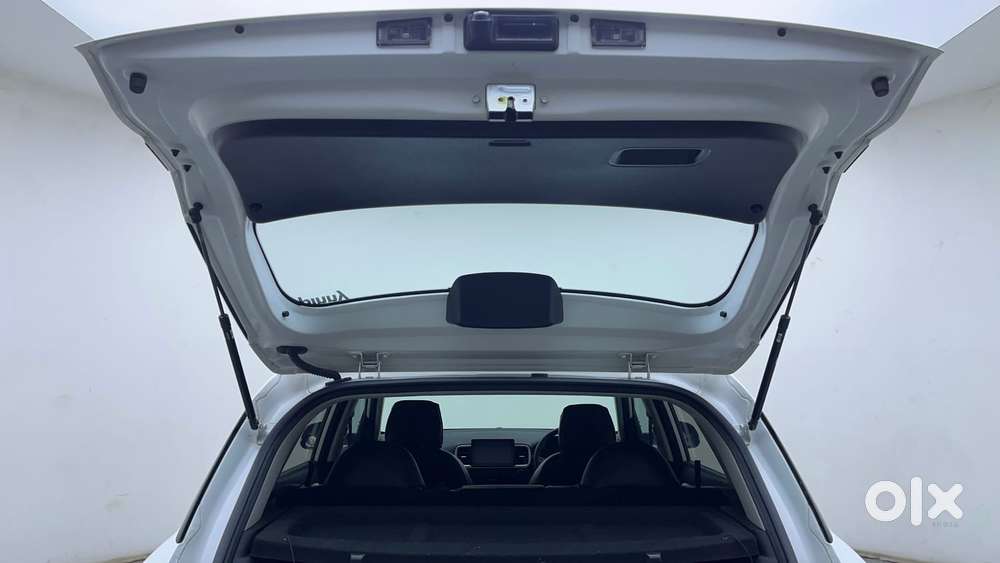 Hyundai Venue 1.2 S (o), 2025, Petrol