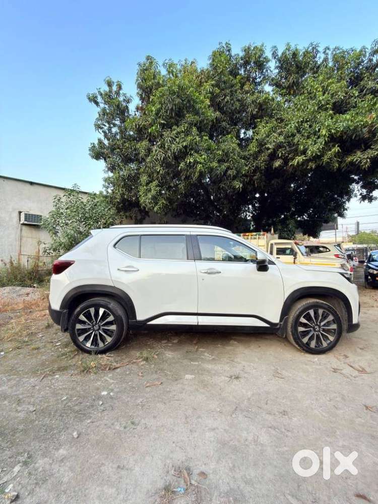 Honda Elevate, 2024, Petrol