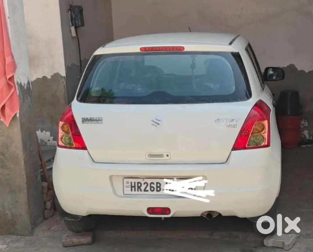 Maruti Suzuki Swift Vxi 2011