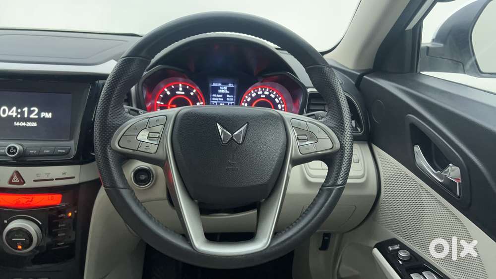 Mahindra Xuv300 W8 (o) 1.5 Diesel Amt, 2023, Diesel