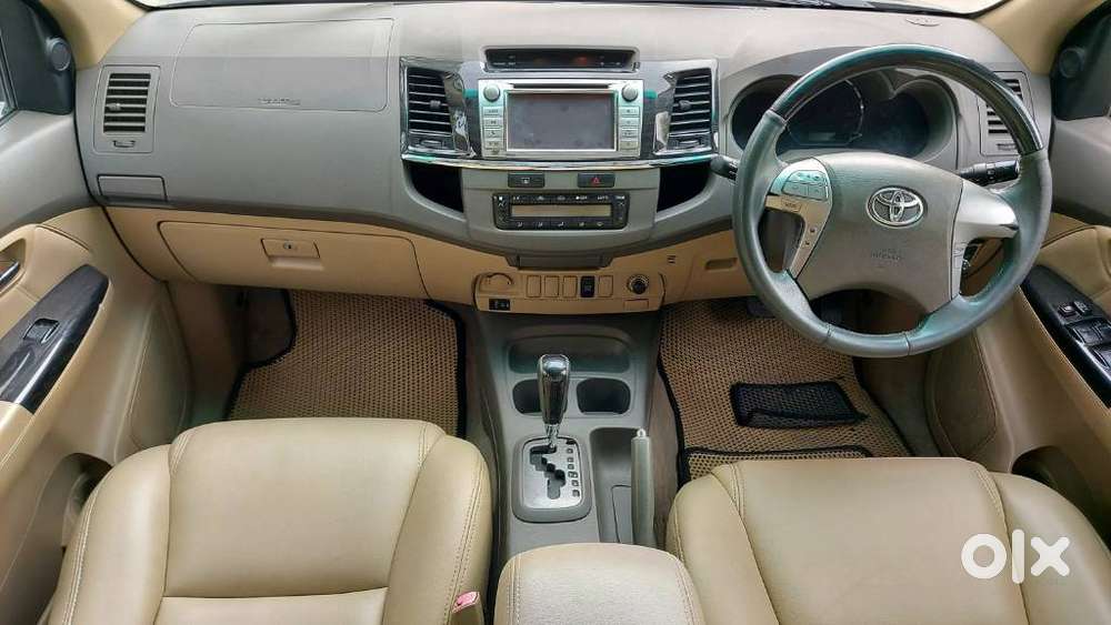 Toyota Fortuner 3.0 4x2 Automatic, 2012, Diesel