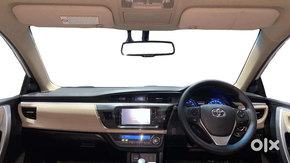 Toyota Corolla Altis 2013-2017 Vl At, 2015, Petrol