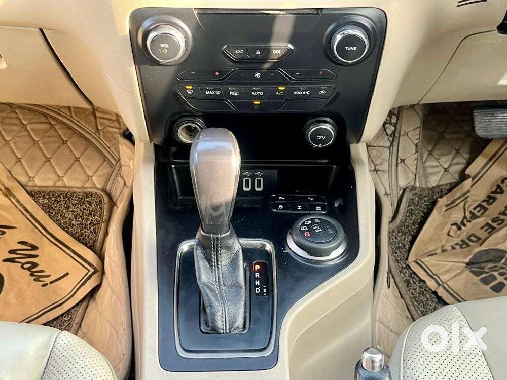 Ford Endeavour 3.2 Titanium At 4x4, 2018, Diesel