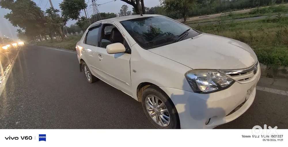 Toyota Etios 2011 Cng & Hybrids 100050 Km Driven