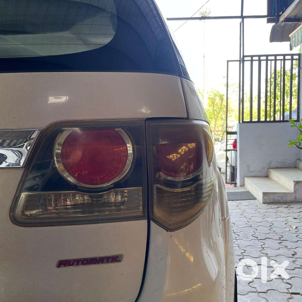 Toyota Fortuner 3.0 4x2 Automatic, 2016, Diesel