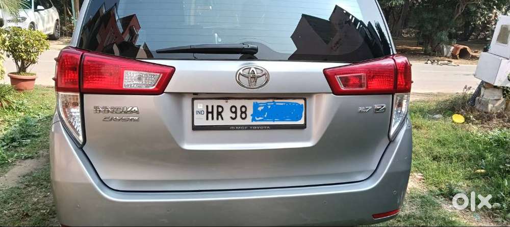 Well-maintained Car In Showroom Condition.