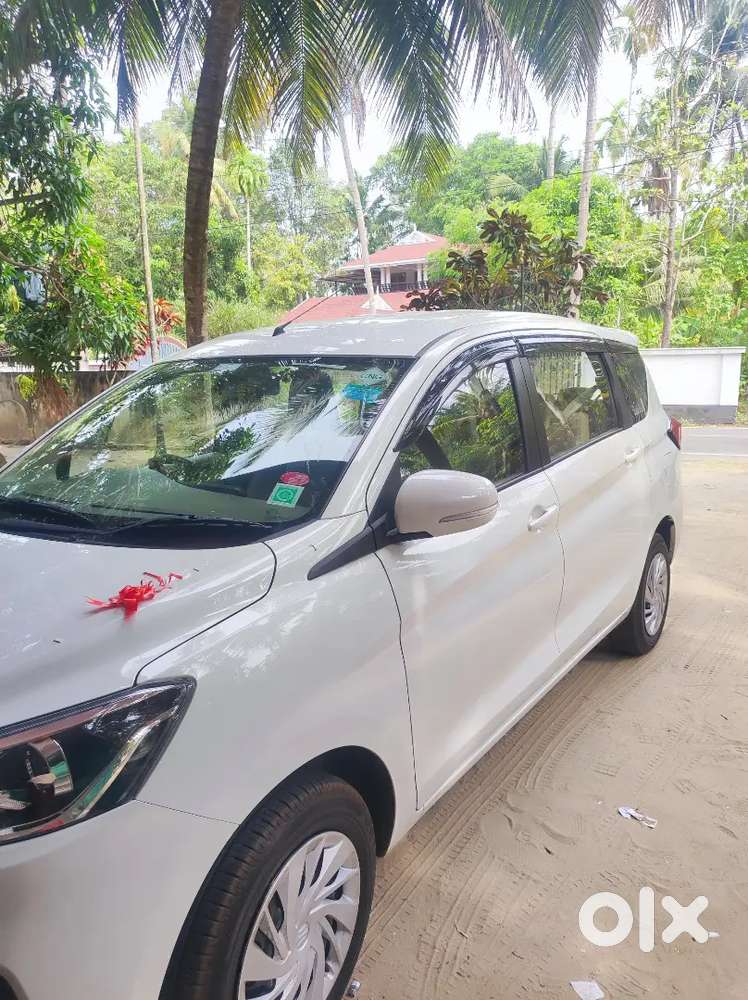 Maruti Suzuki Ertiga 2024 Cng & Hybrids 130000 Km Driven