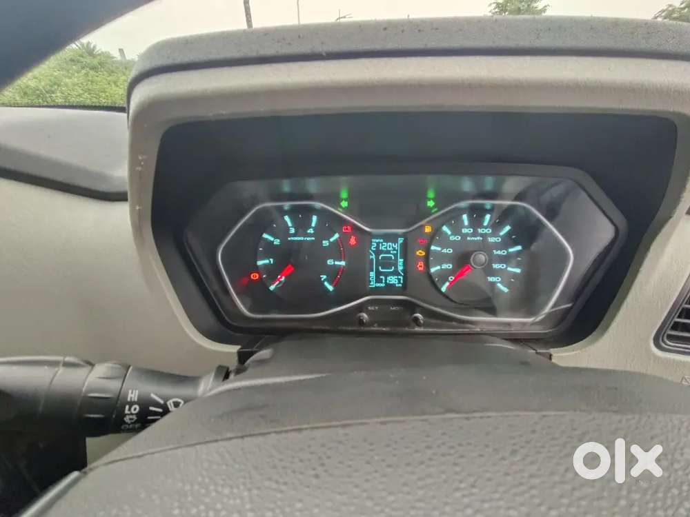 Mahindra Scorpio Classic 2022 Diesel 71000 Km Driven
Money Problem