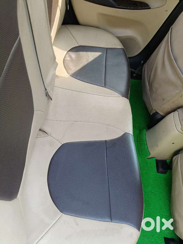 Hyundai Verna 2011