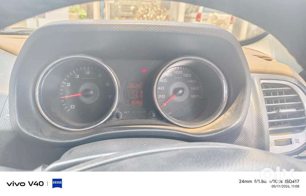Mahindra Tuv 300 2018 Diesel Well Maintained