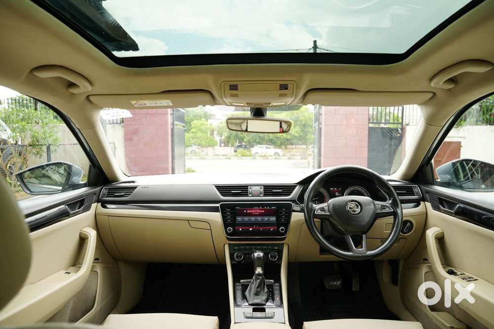Skoda Superb Lk 1.8 Tsi At, 2018, Petrol