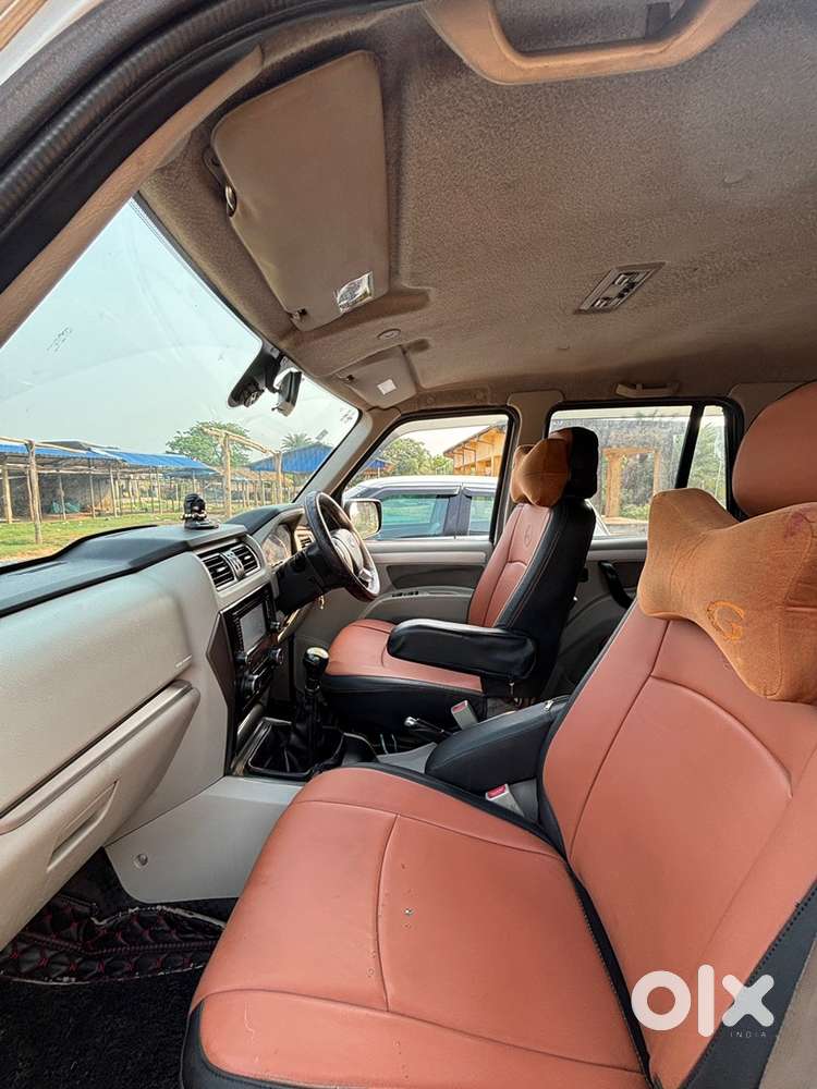 Mahindra Scorpio Classic 2016 Diesel 95000 Km Driven