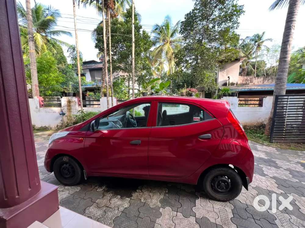 Hyundai Eon Magna 2012