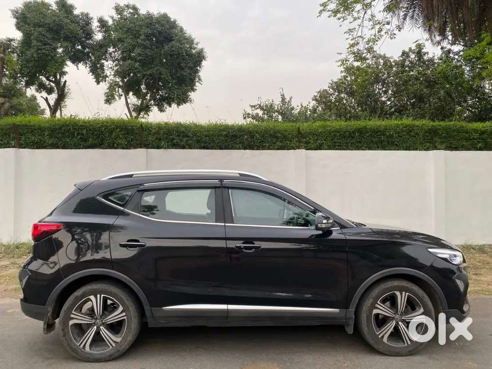 Mg Astor 2022 Petrol 25000 Km Driven