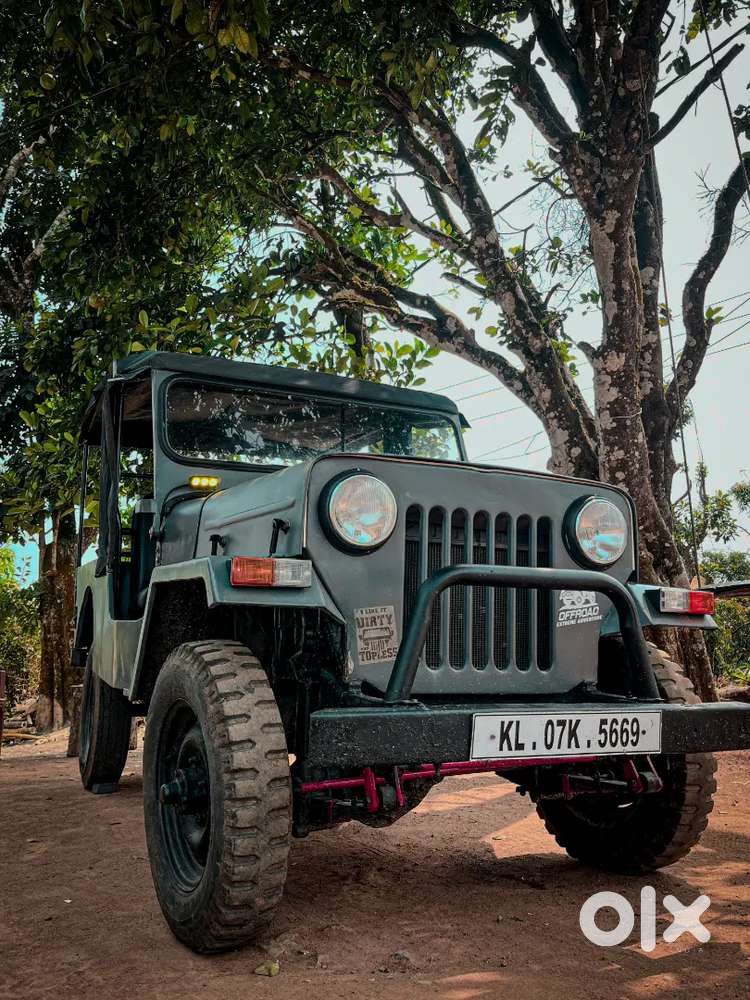 Mahindra Jeep 1995