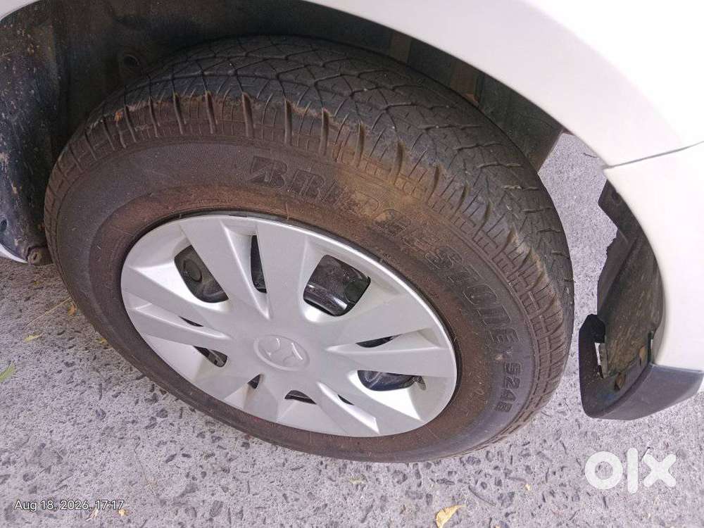 Maruti Suzuki Swift Dzire Vxi Optional, 2014, Petrol