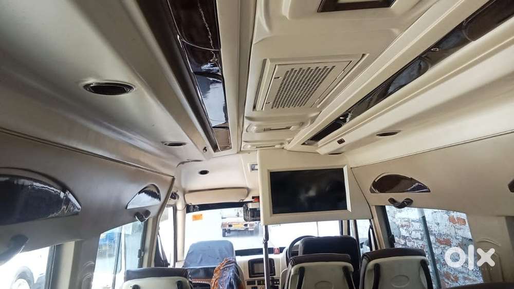Force Tempo Traveller
