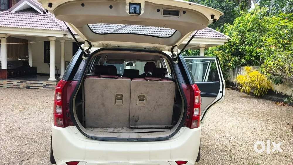 Mahindra Xuv500 2017 Diesel 174000 Km Driven