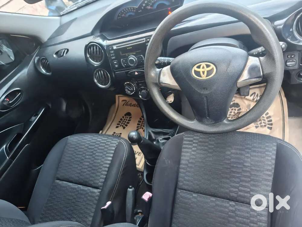 Toyota Etios Cross 2014