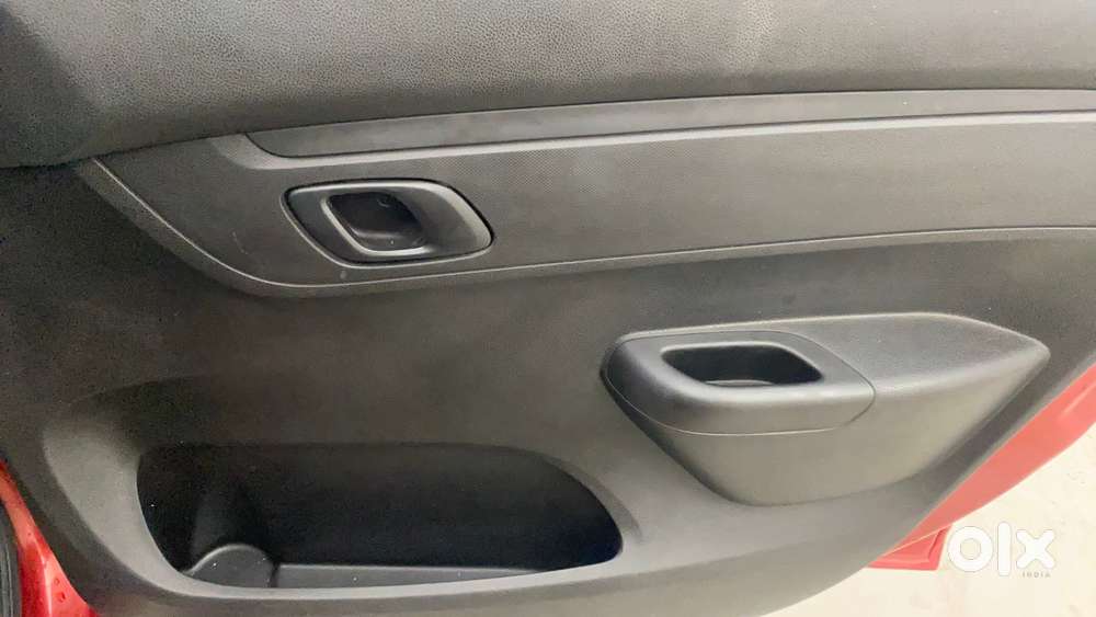 Renault Kwid 2015-2019 1.0 Rxt Amt, 2017, Petrol