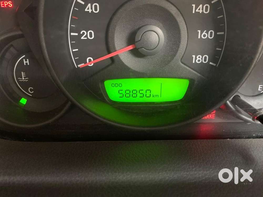 Hyundai Eon 2012 Petrol Well Maintained