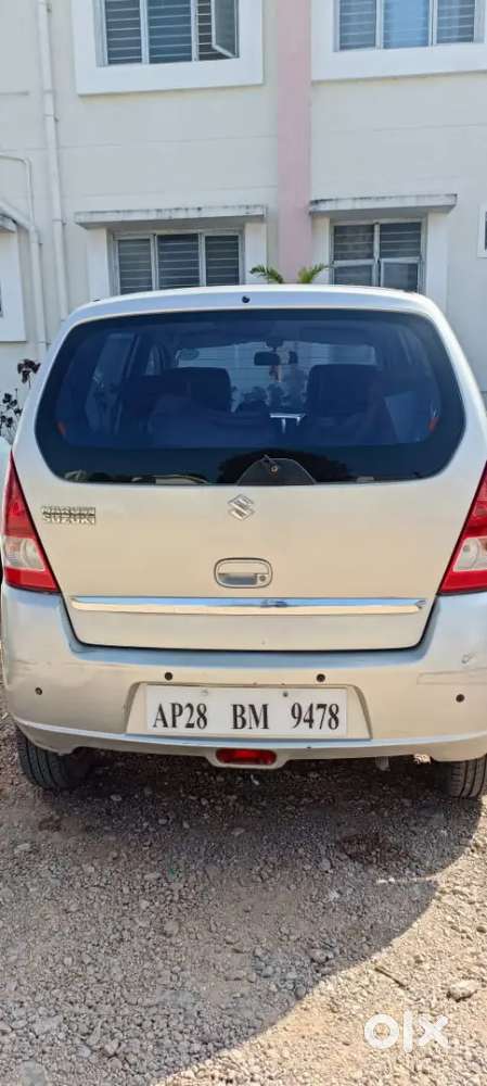 Maruti Suzuki Zen Estilo 2010