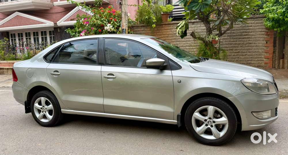 Skoda Rapid 1.6 Tdi Ambition, 2014, Diesel