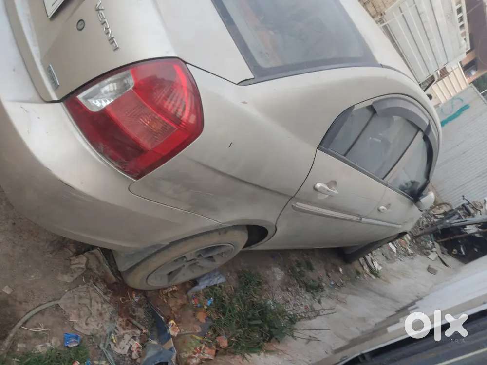 Hyundai Verna Crdi 2009