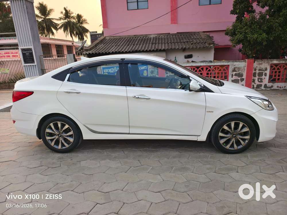 Hyundai Verna Fluidic 1.6 Crdi Sx, 2014, Diesel
