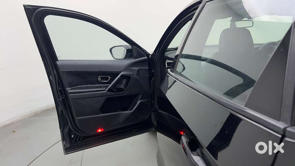 Tata Harrier Xza Plus Dark Edition, 2021, Diesel