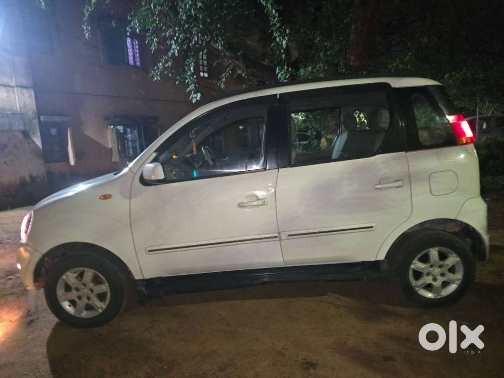 Well Maintained Fully Featured Loaded Car