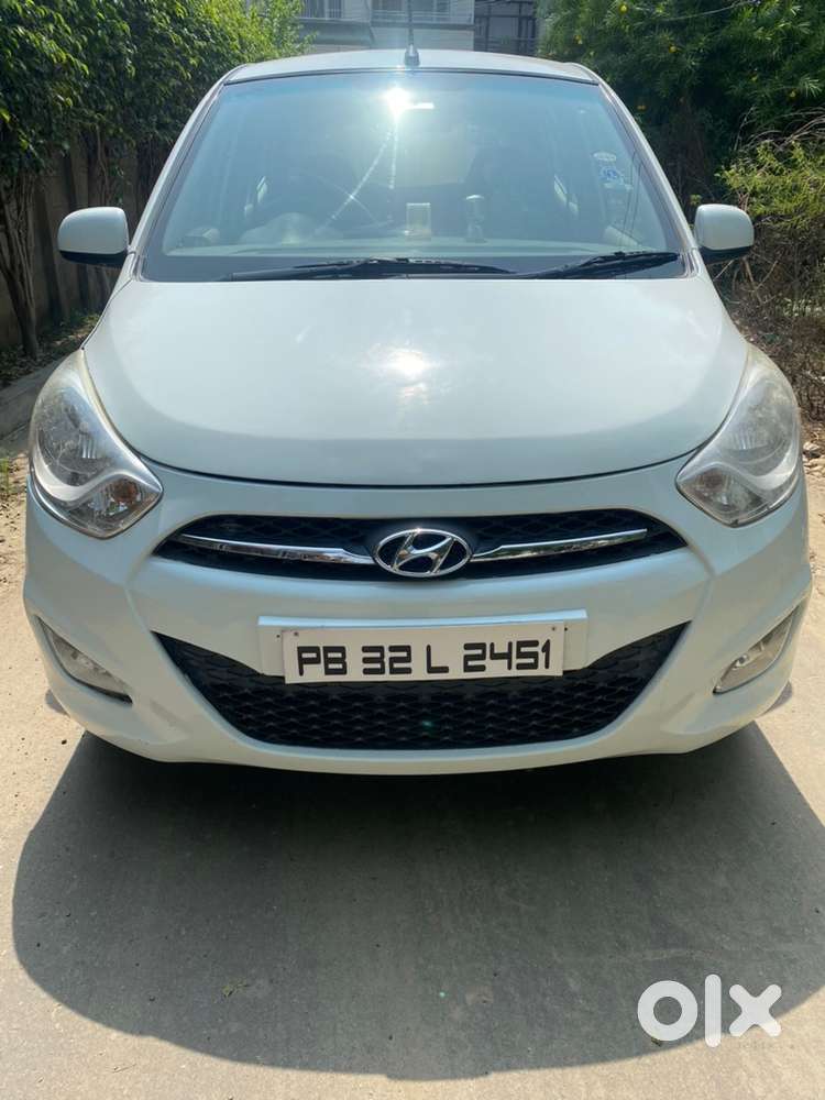 Hyundai I10 Sportz Petrol 2011