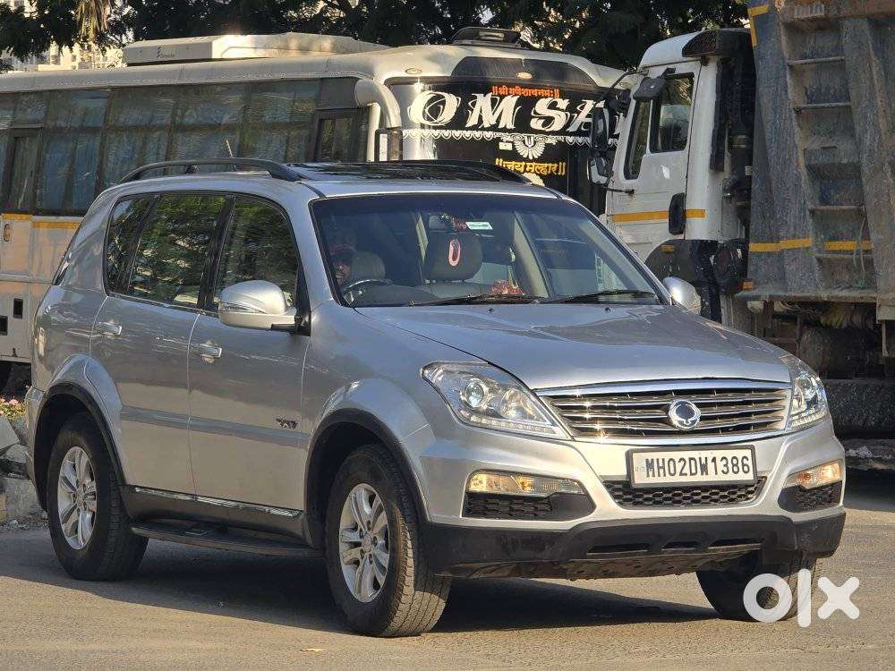 Mahindra Rexton, 2015, Diesel